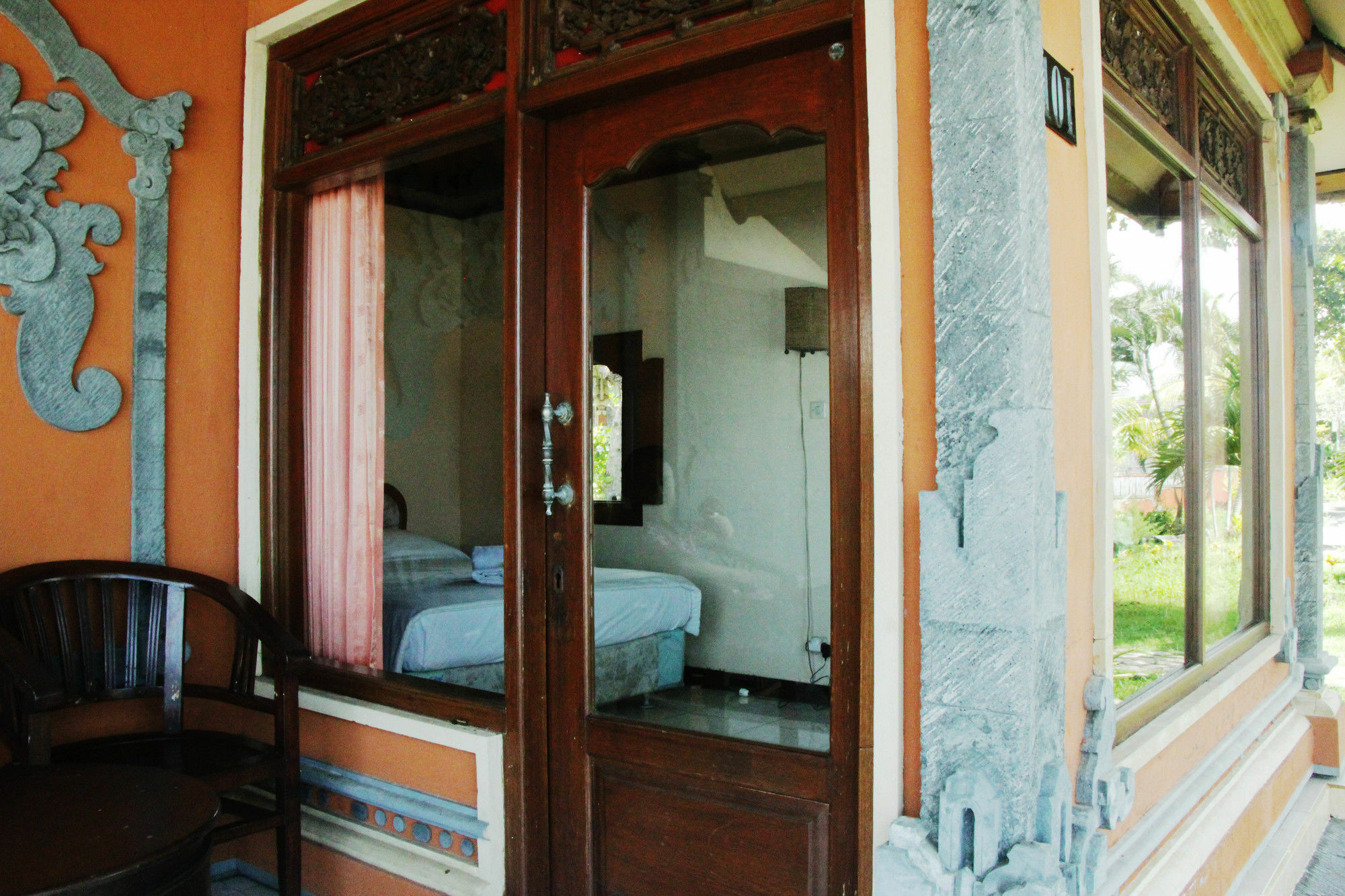 Soka Indah Restaurant & Bungalows Selemadeg  Kültér fotó